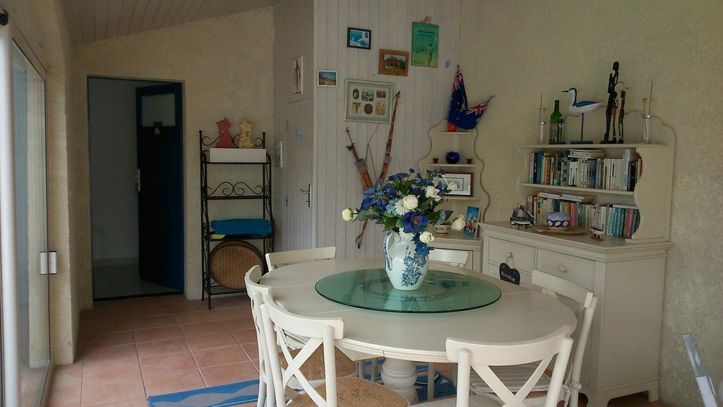 Chambre D'Hotes Armoise Lagord Værelse billede